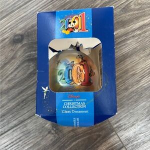 Vtg DISNEY Walt Disney World 2001 start of something big Ornament